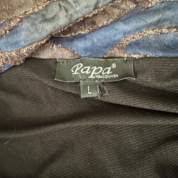 Unique Women's Tunic by Papa Vancouver - Picture 6 of 9